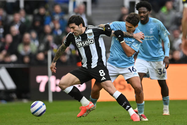 赛中的顶尖 赛中的顶尖